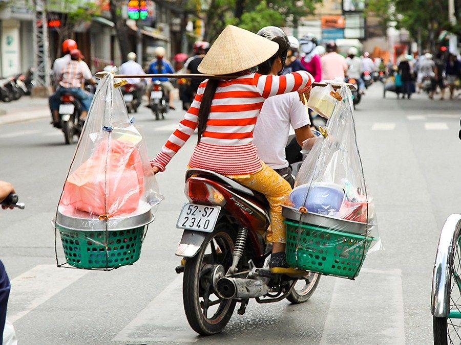 Những người trong thành phố đông đúc đường phố